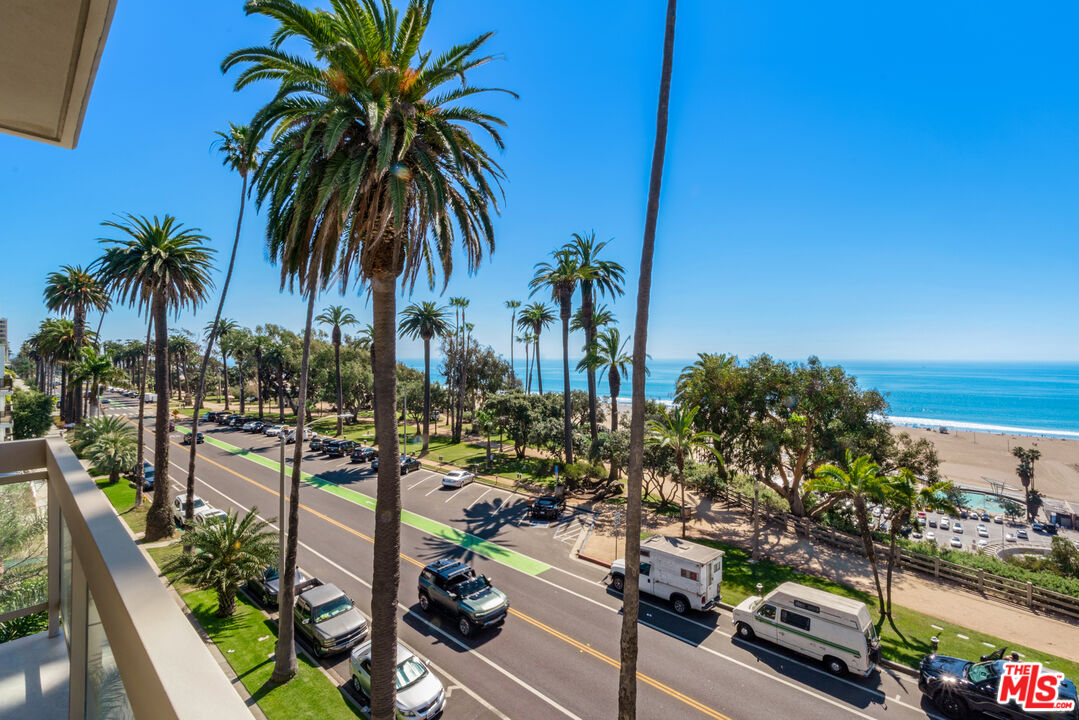 801 Ocean Ave Unit: 401