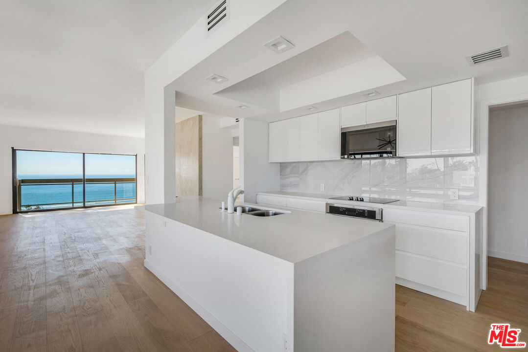 801 Ocean Ave Unit: 401