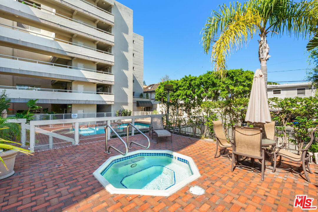 801 Ocean Ave Unit: 401