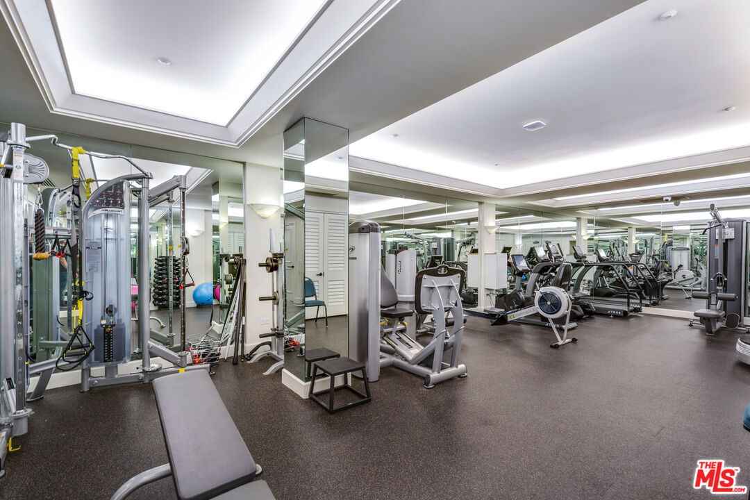 701 Ocean Ave Unit: 306
