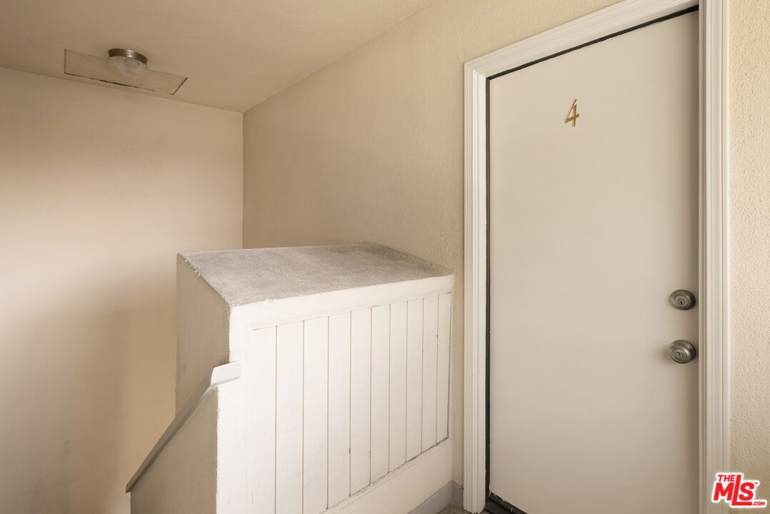 3641 Kalsman Dr Unit: 4