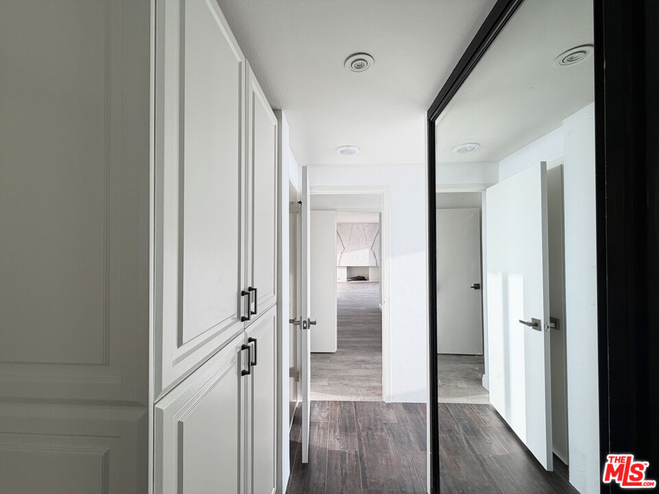 17366 W Sunset Blvd Unit: 105