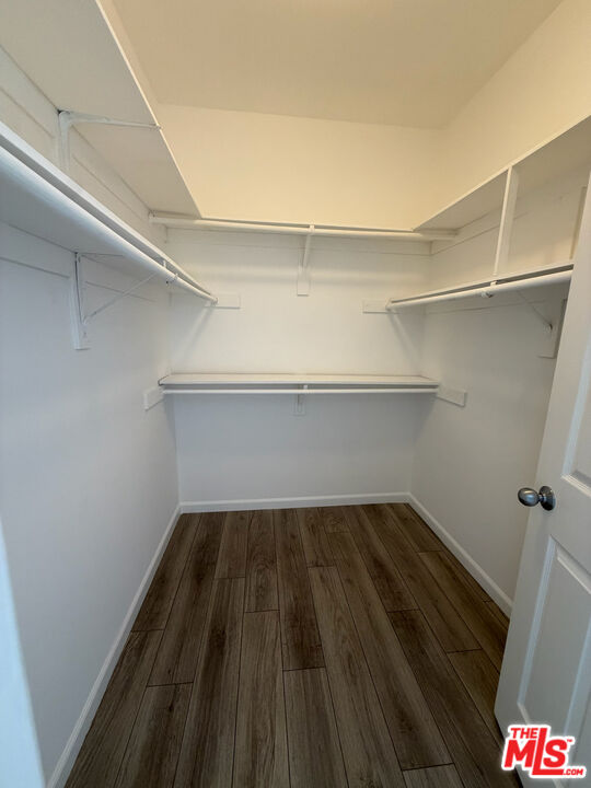 1825 MIDVALE AVE Unit: 202