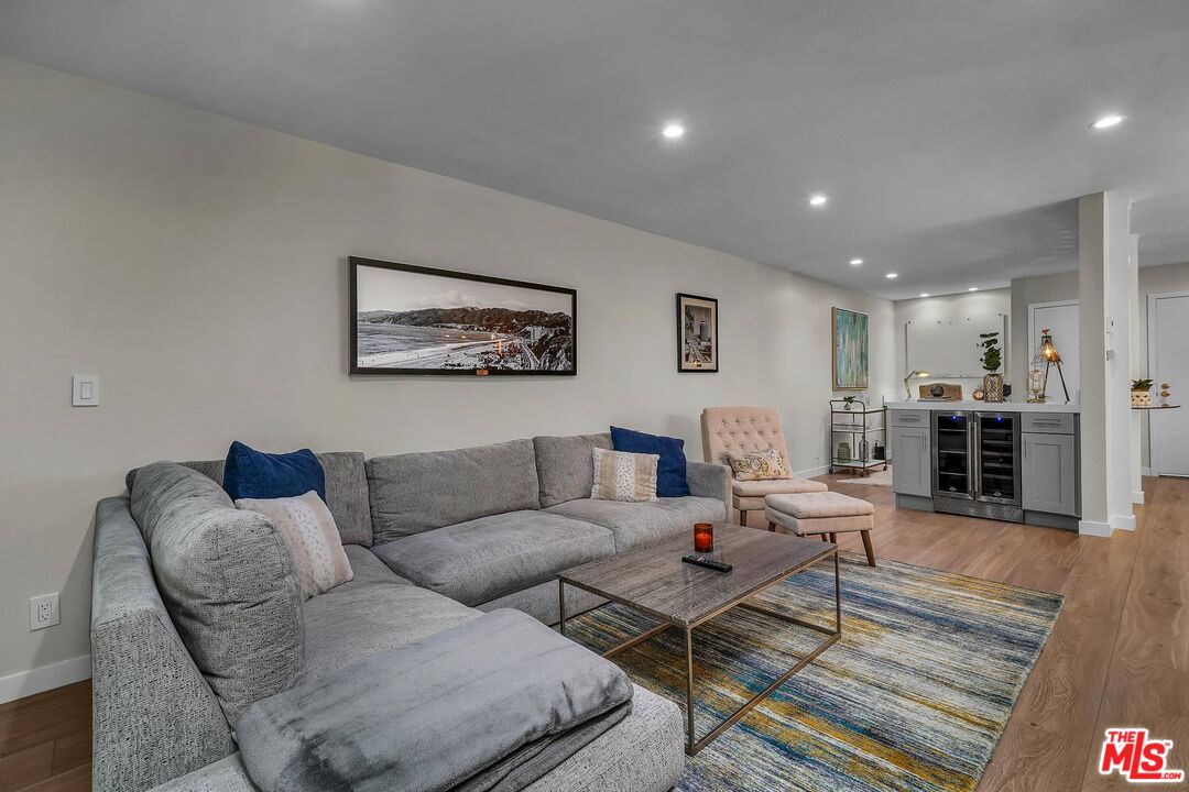 11645 Montana Ave Unit: 107