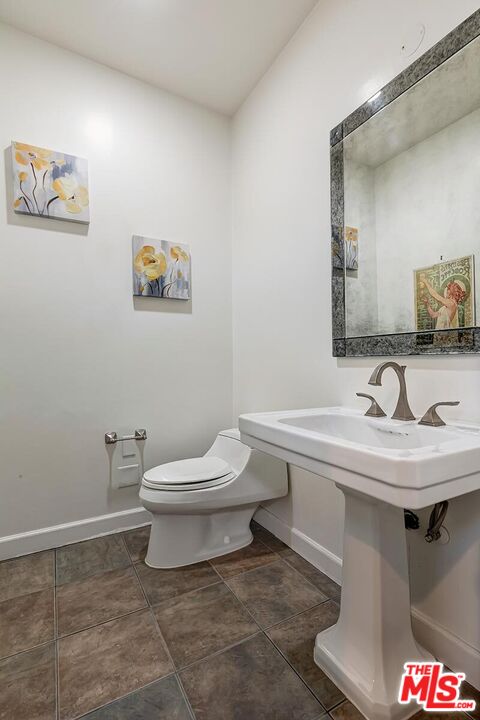 964 Hancock Ave Unit: 302