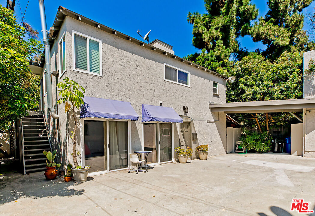 2749 S Sepulveda Blvd