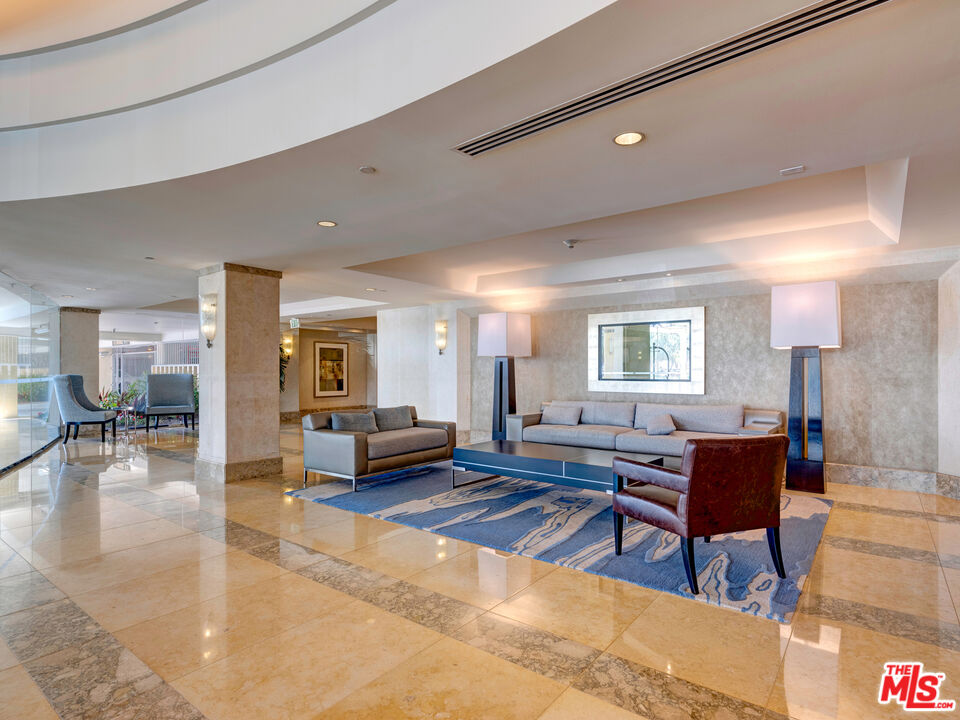 201 Ocean Ave Unit: 301P