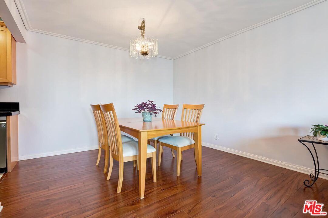 5651 Windsor Way Unit: 308