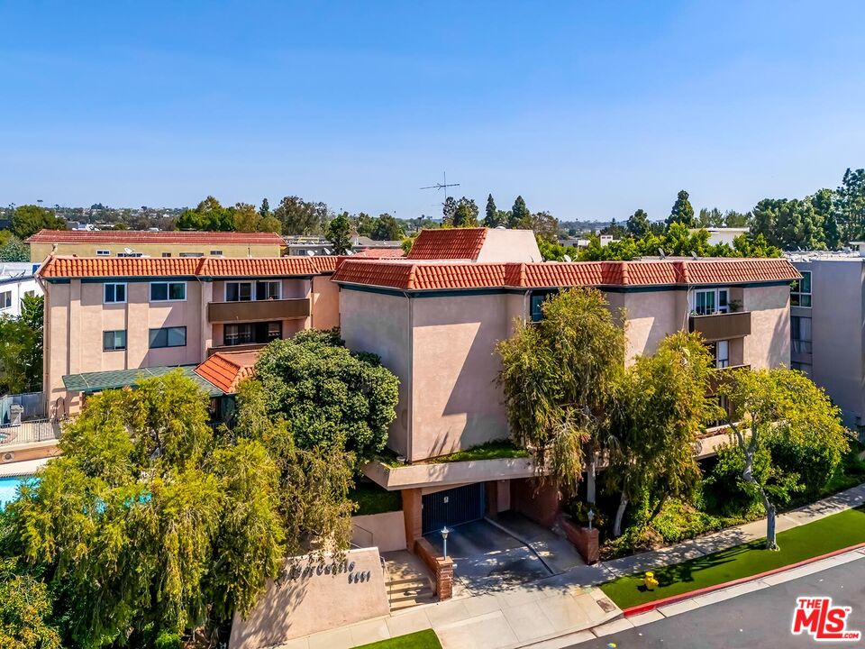 5651 Windsor Way Unit: 308