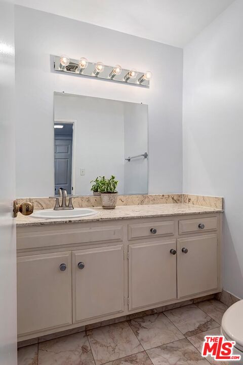 5651 Windsor Way Unit: 308