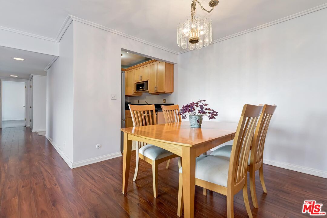5651 Windsor Way Unit: 308