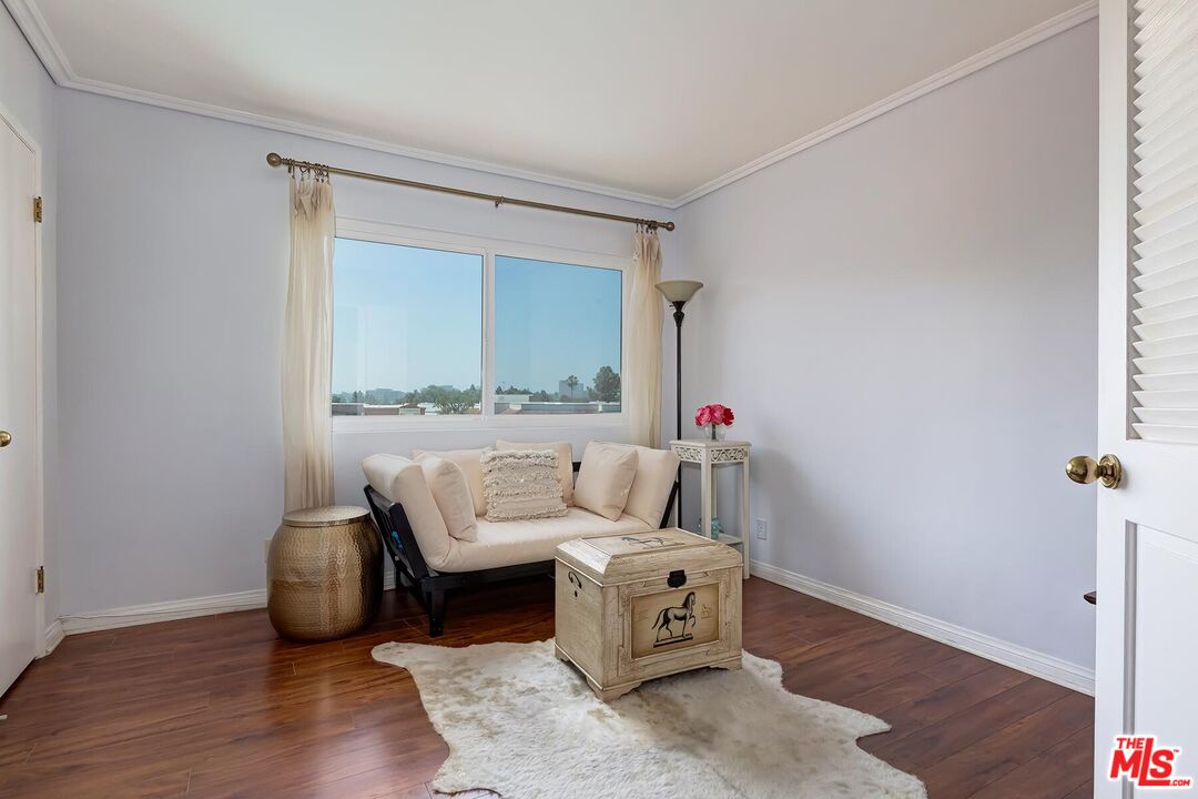 5651 Windsor Way Unit: 308