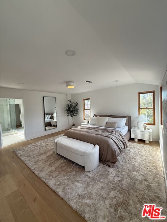 10436 Cheviot Dr