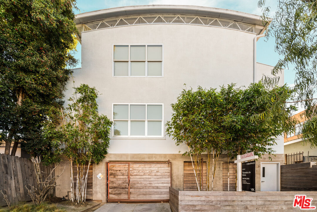 630 Rose Ave Unit: 5
