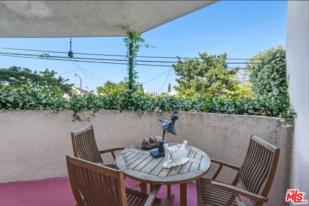 2115 3rd St Unit: 102