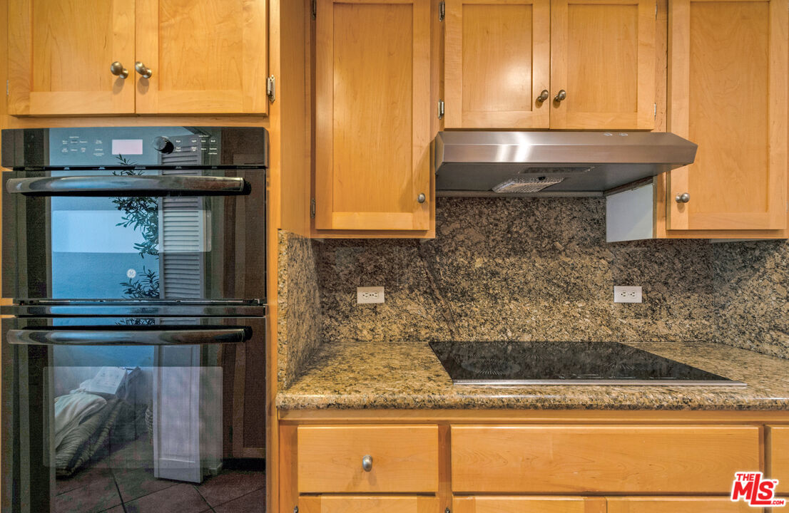 2920 Neilson Way Unit: 306