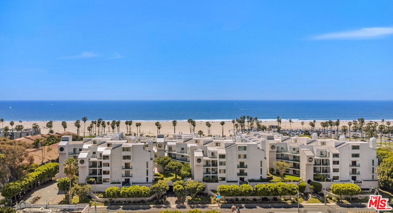 2920 Neilson Way Unit: 306