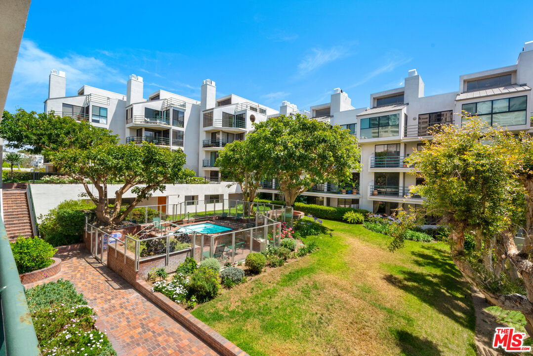 2920 Neilson Way Unit: 306