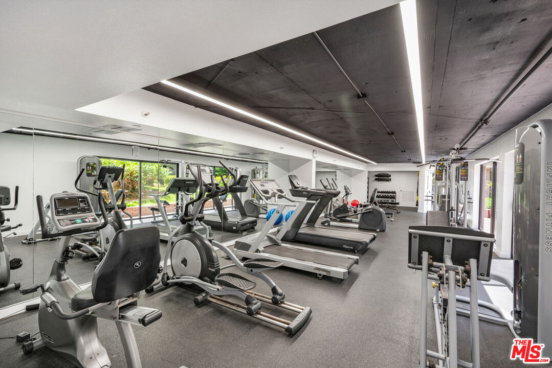 2920 Neilson Way Unit: 306