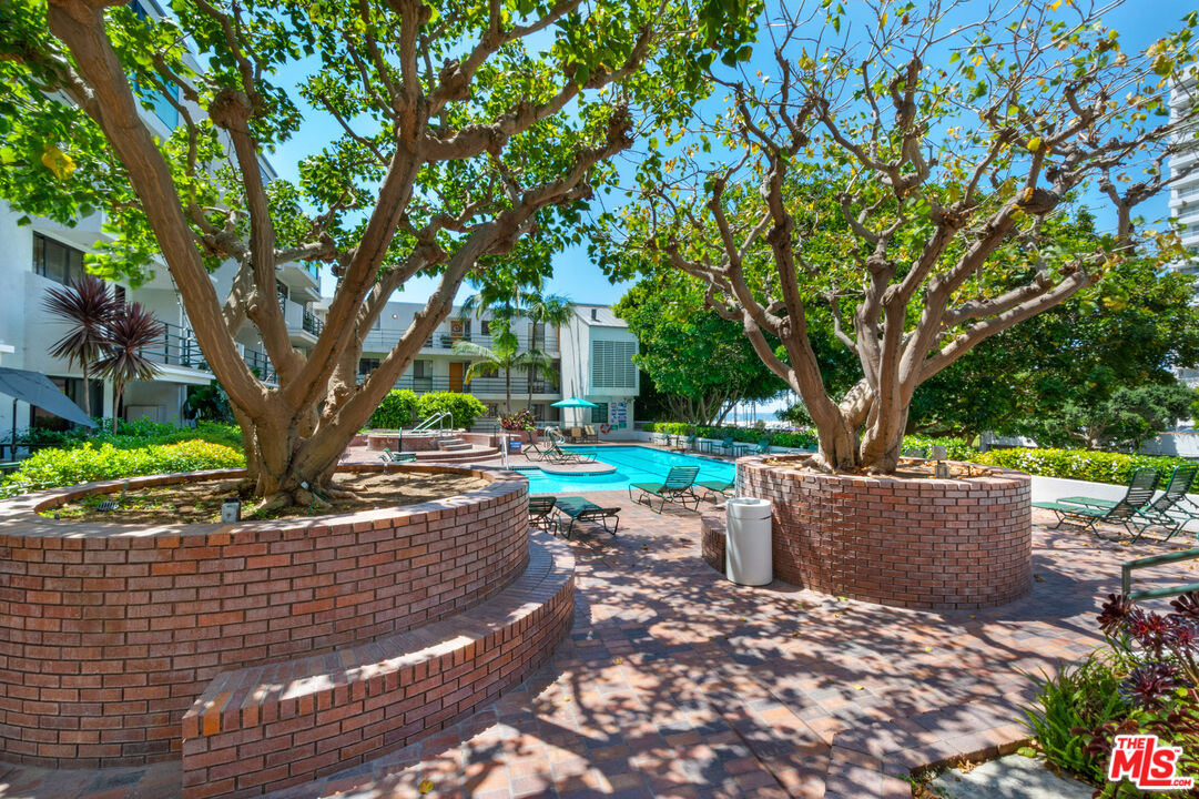2920 Neilson Way Unit: 306
