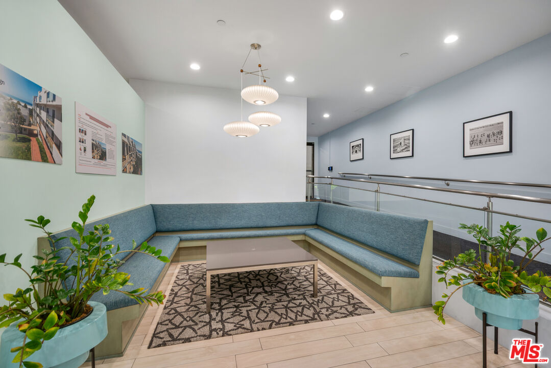 2920 Neilson Way Unit: 306