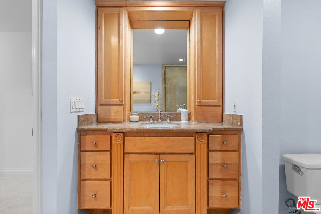1830 Pelham Ave Unit: 301