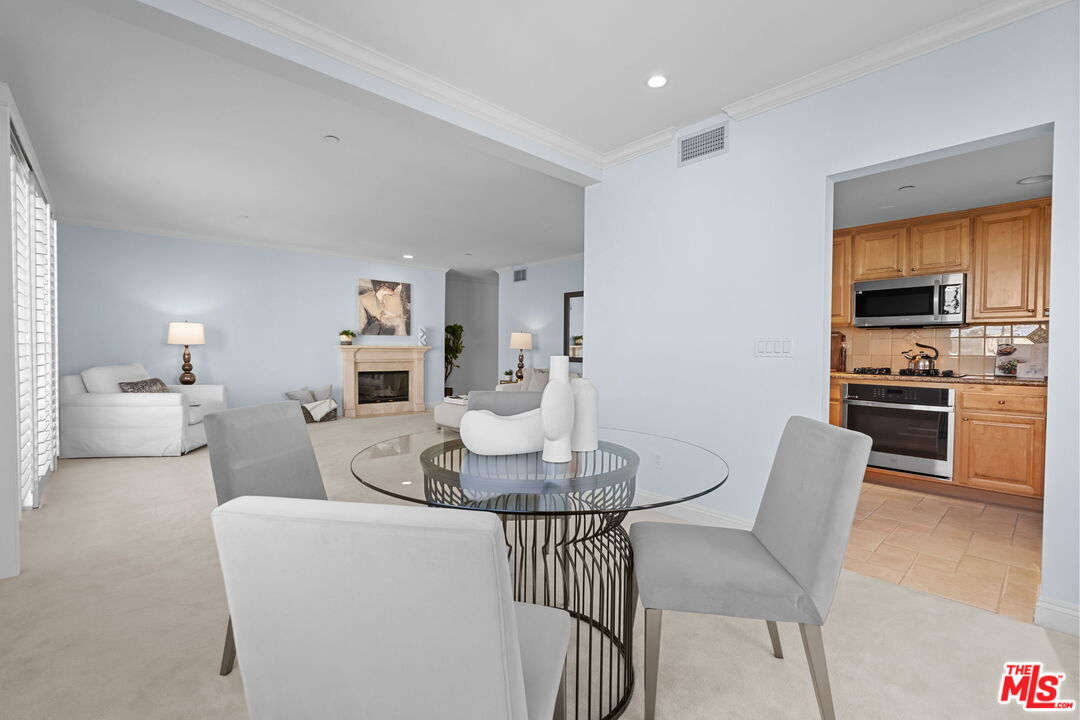 1830 Pelham Ave Unit: 301