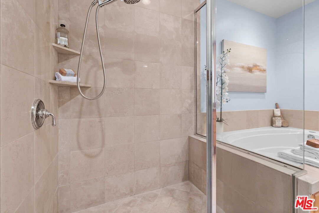 1830 Pelham Ave Unit: 301