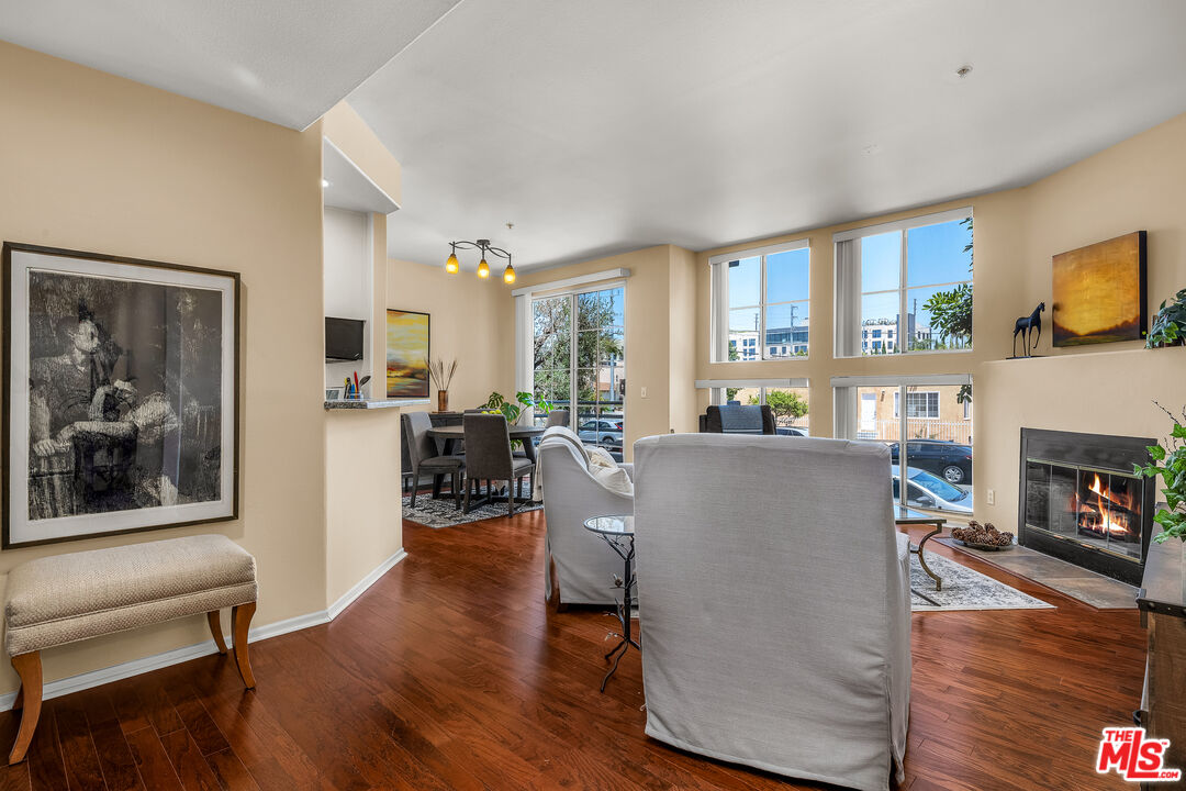 3613 Glendon Ave Unit: 101
