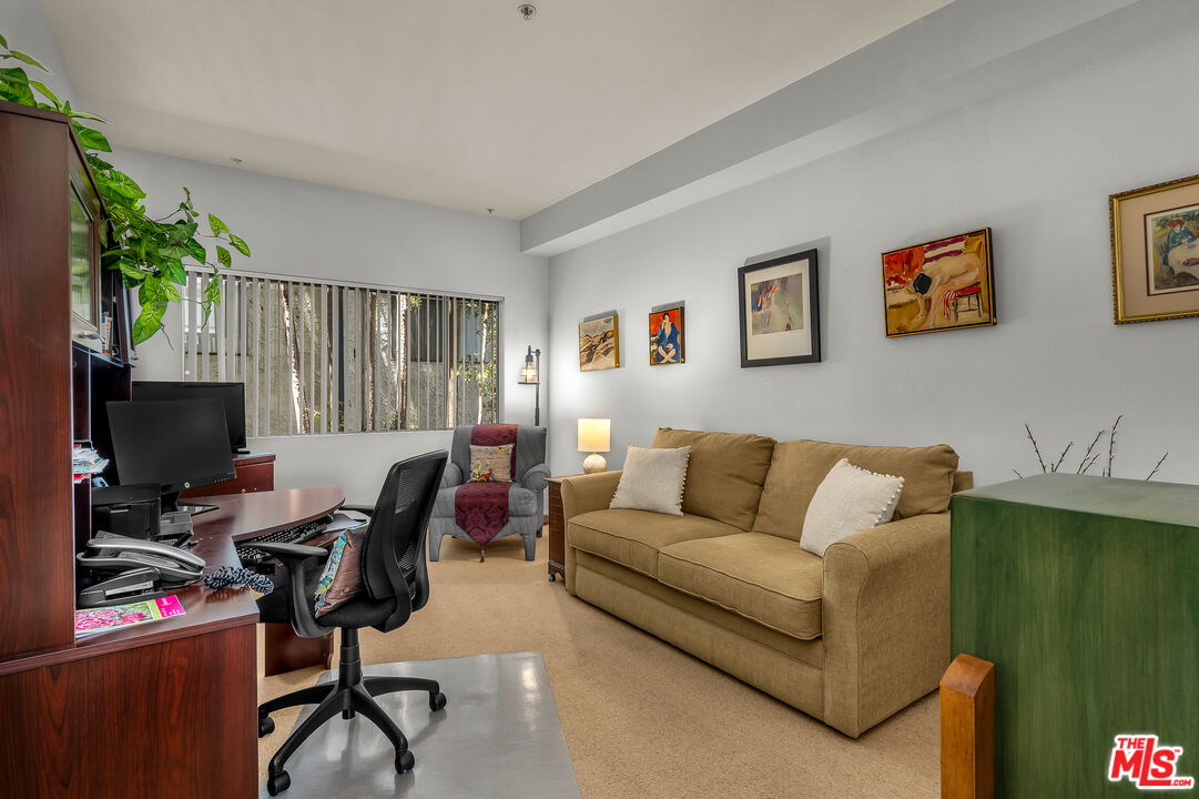 3613 Glendon Ave Unit: 101