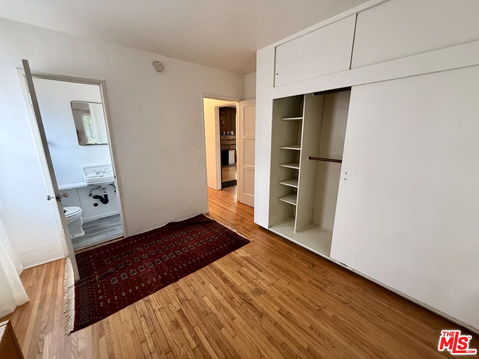2634 Butler Ave