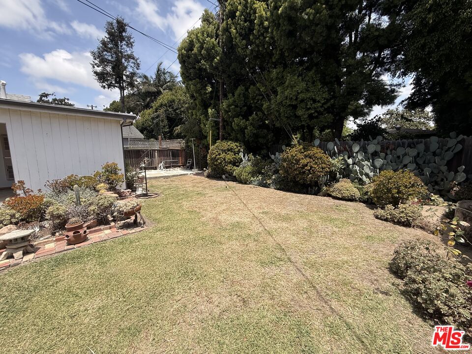 2634 Butler Ave