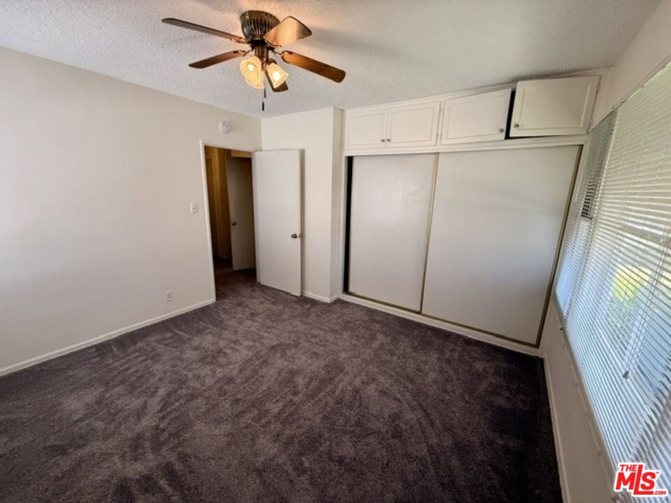 2816 S Bentley Ave