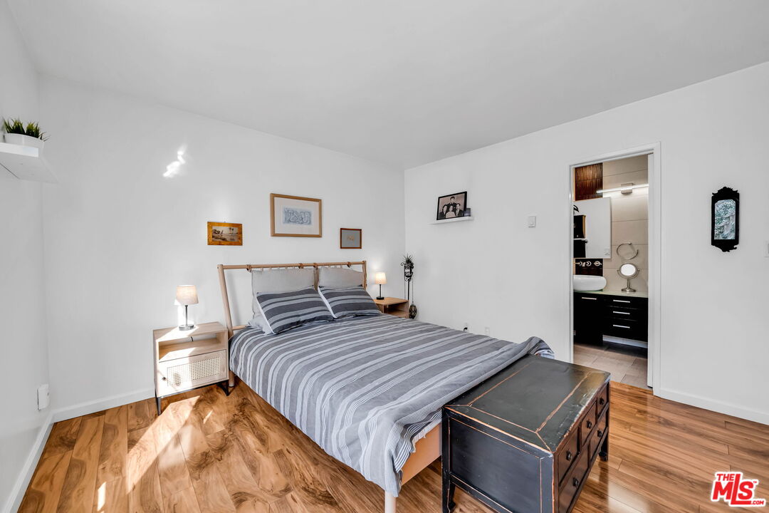6199 Canterbury Dr Unit: 102
