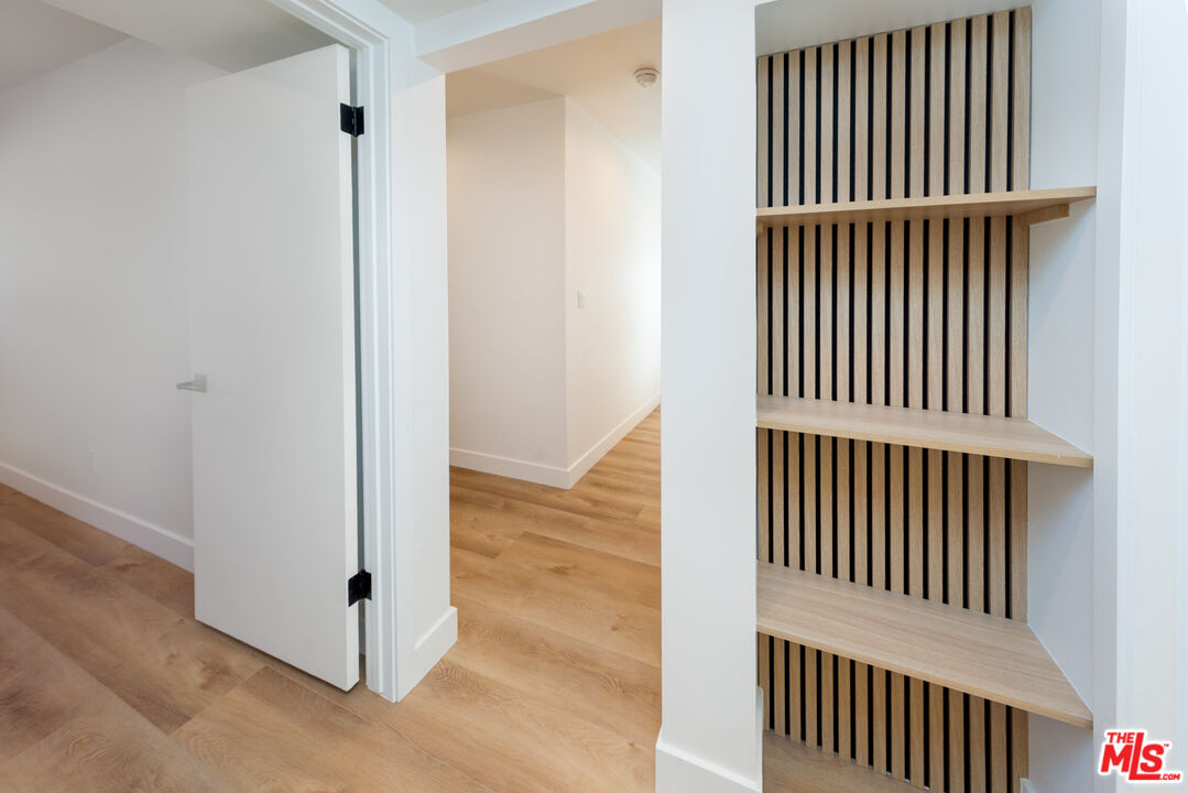 610 N Orlando AVE Unit: 301