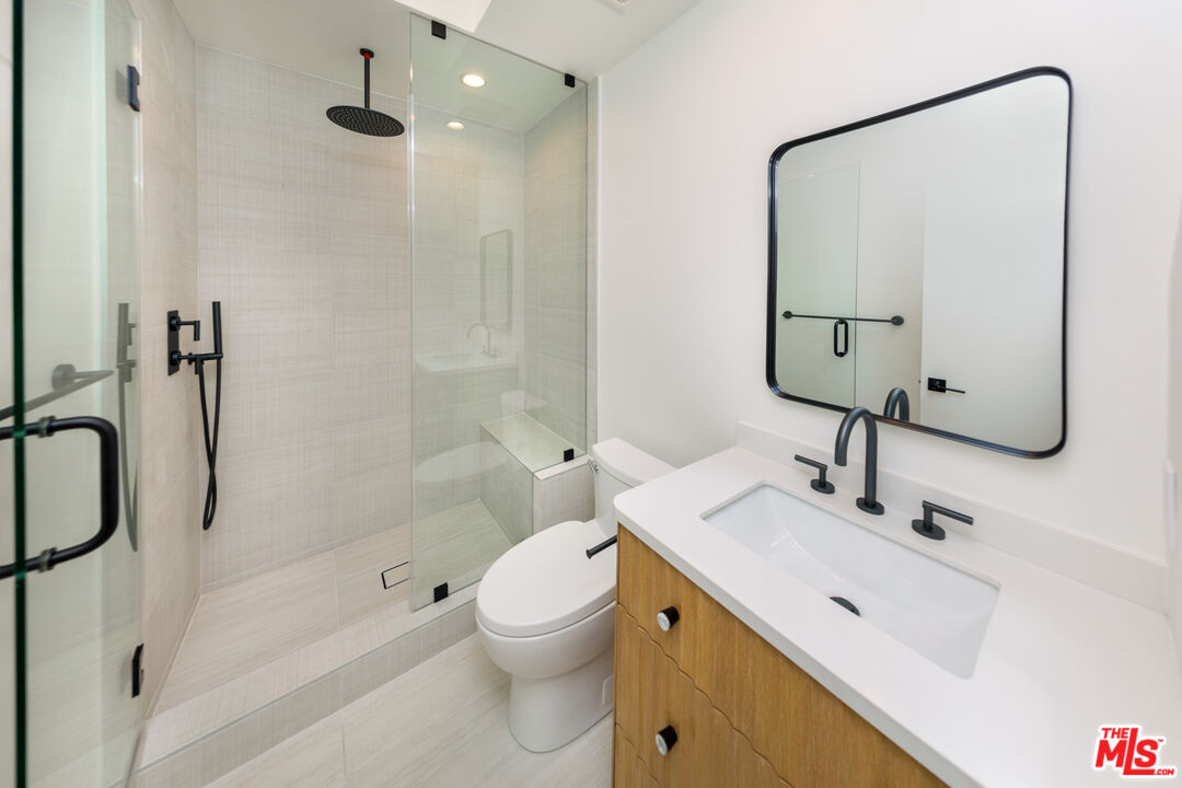 610 N Orlando AVE Unit: 301