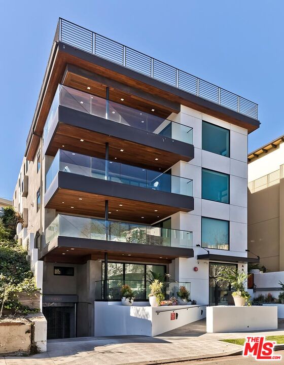 1839 Pandora Ave Unit: PH