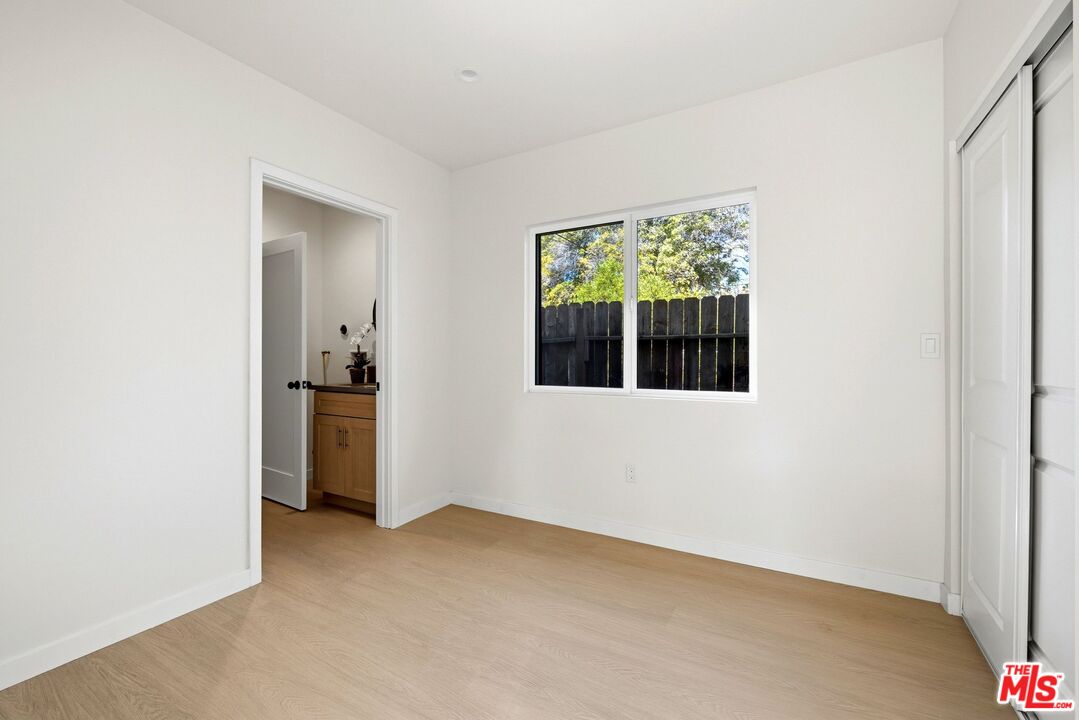 2621 Veteran Ave