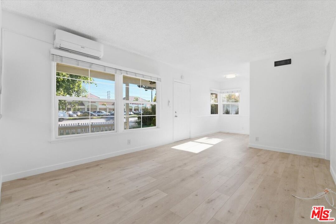 2513 190Th St Unit: B