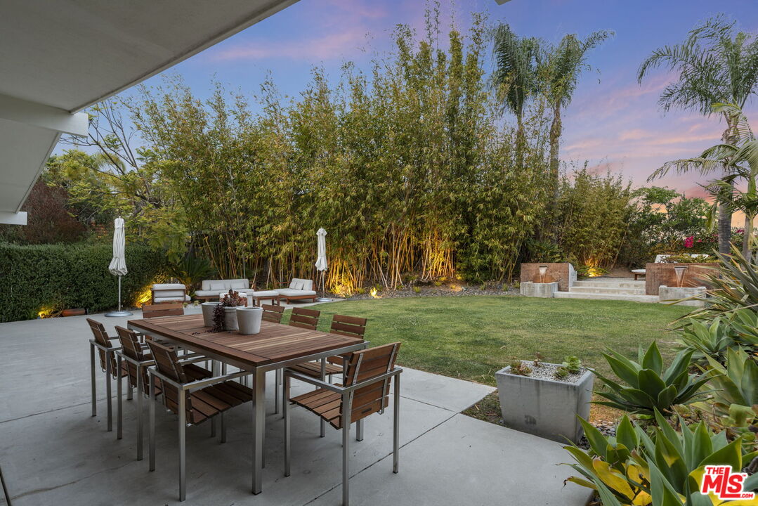 8410 Edwin Dr