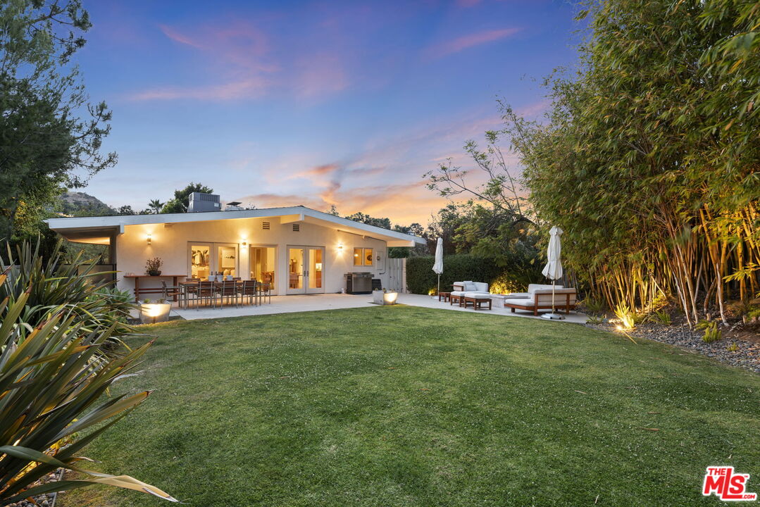 8410 Edwin Dr