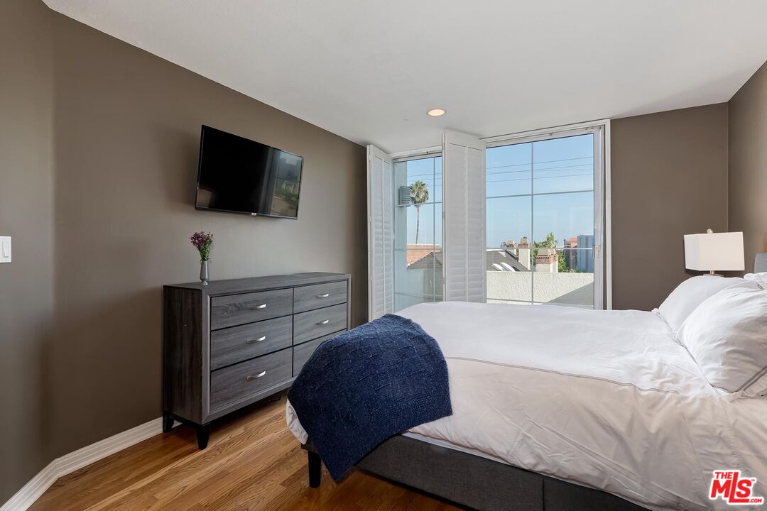 10608 Wilkins Ave Unit: 303