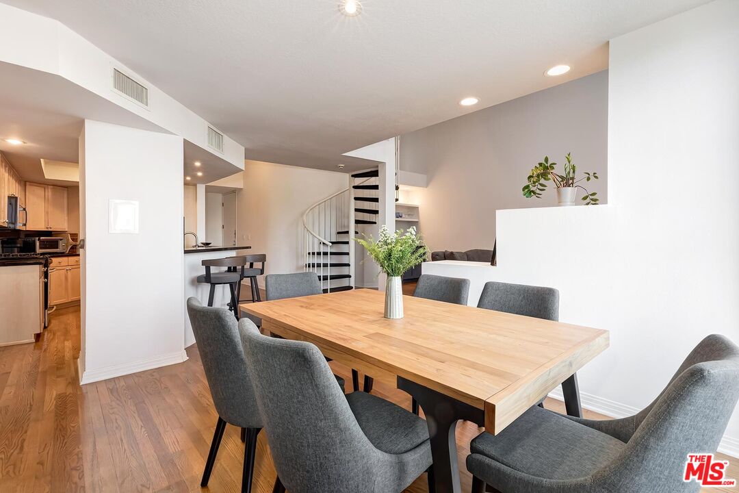10608 Wilkins Ave Unit: 303