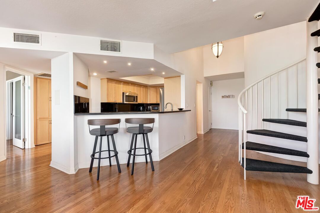 10608 Wilkins Ave Unit: 303