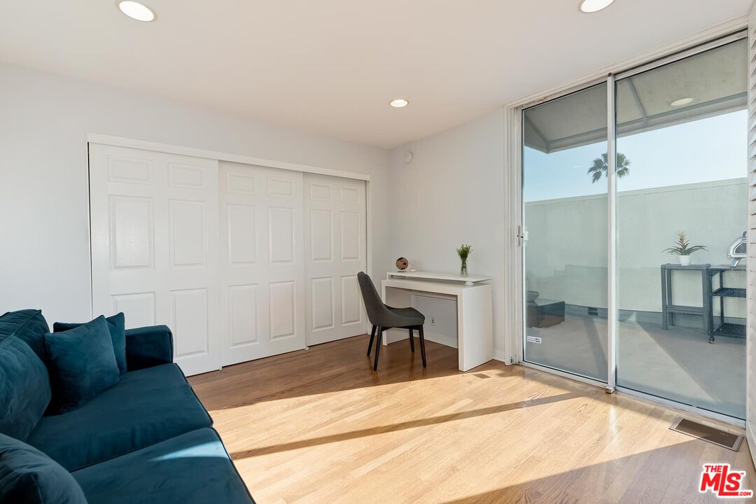 10608 Wilkins Ave Unit: 303