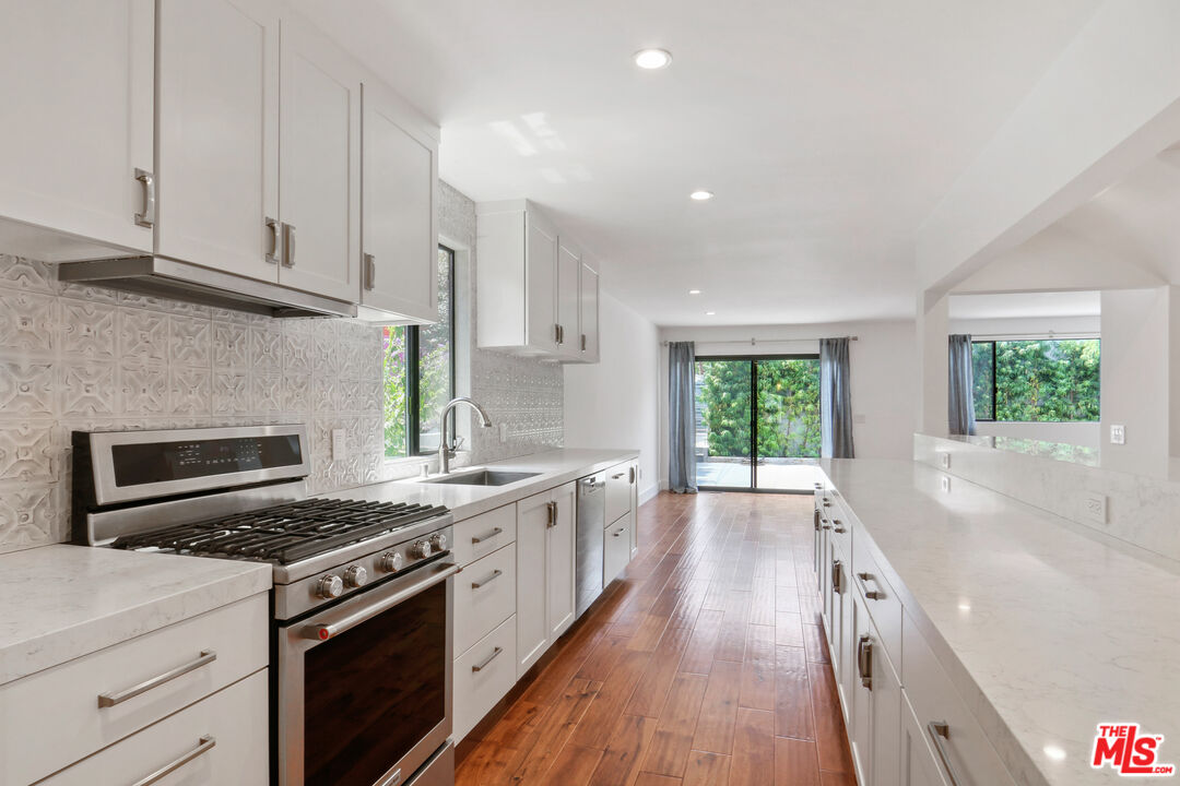3004 Glenn Ave
