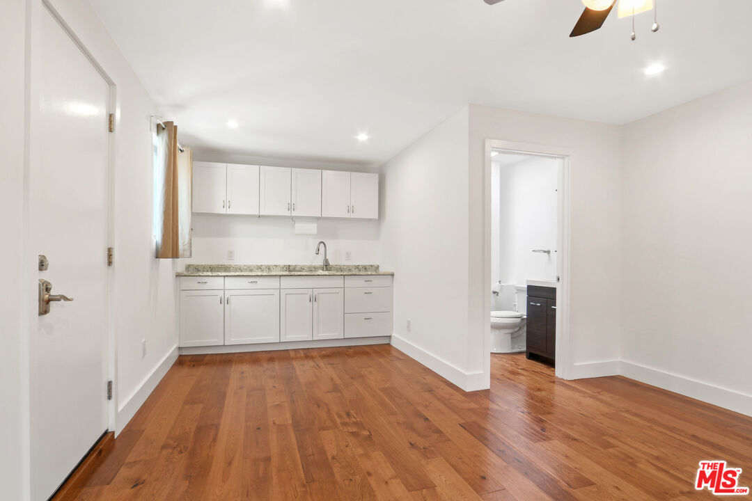 3004 Glenn Ave