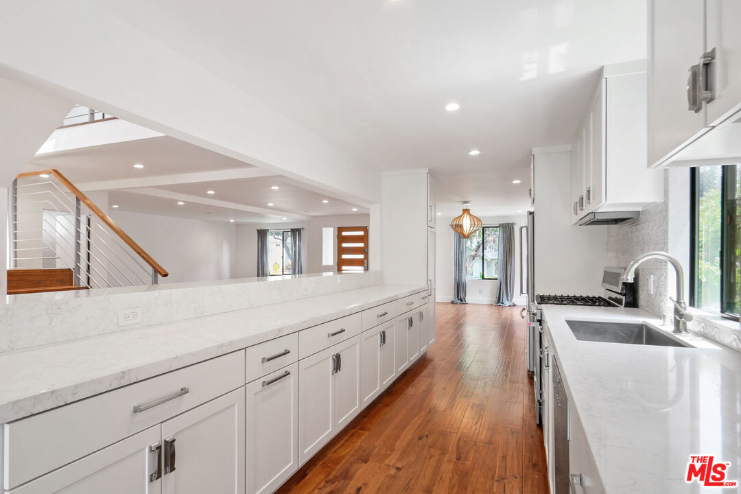 3004 Glenn Ave