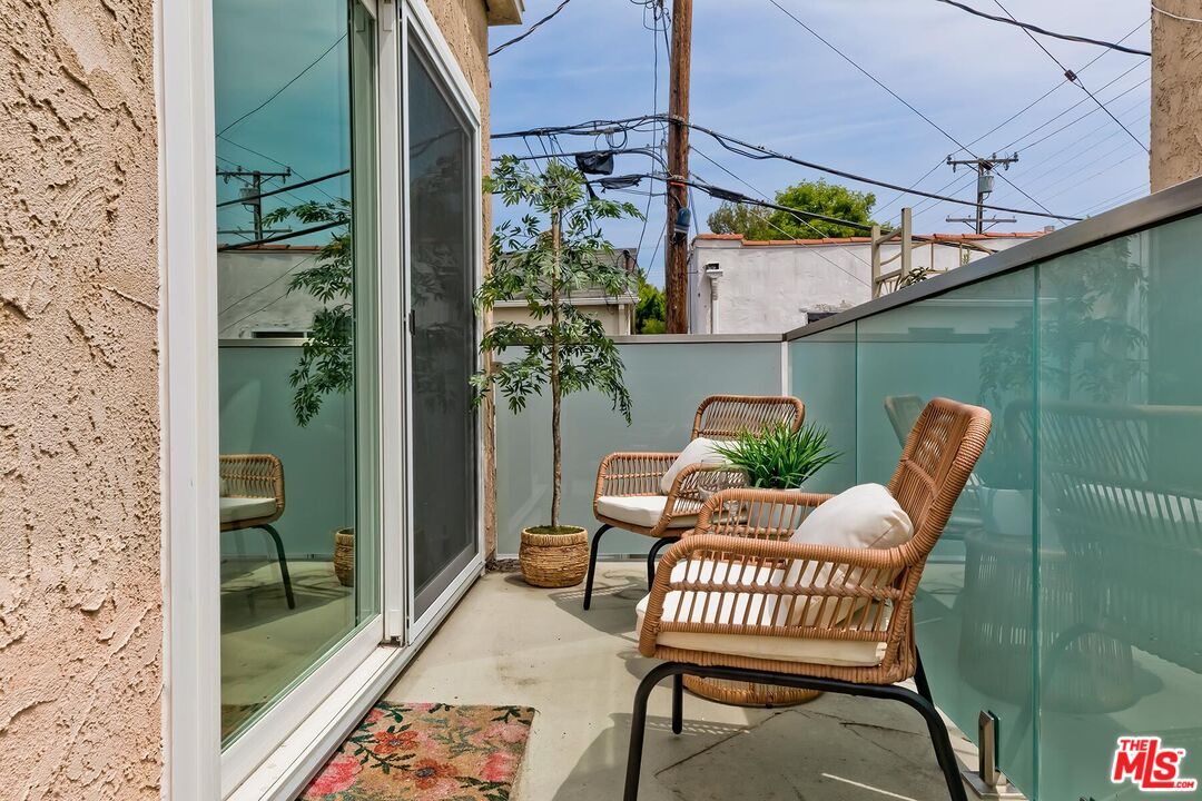 1337 Berkeley St Unit: 7