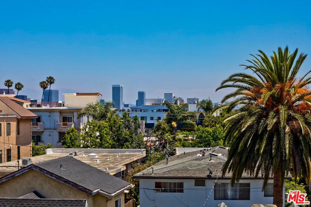 1115 S Elm Dr Unit: 411